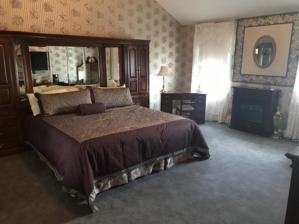 King Suite Whirlpool,645632538:JPEG